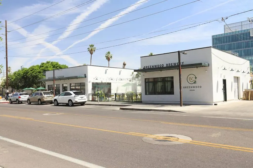 פיניקס Retro Studio In The Heart Of Dtph - Very Walkable 0*,